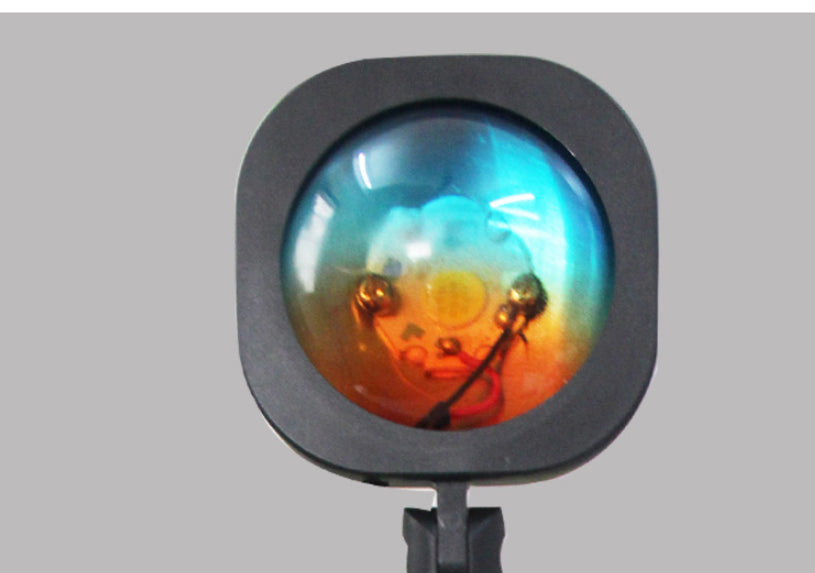 Close-up of the Sunset Lamp projector head